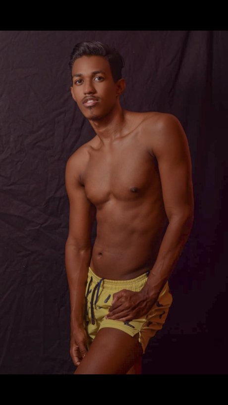 Eliequel onlyfans posts