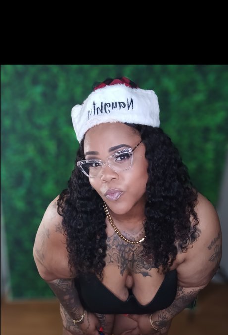 Tatted diamond tits onlyfans