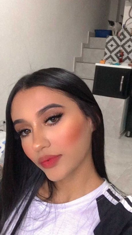 chica ardiente_ onlyfans leakd