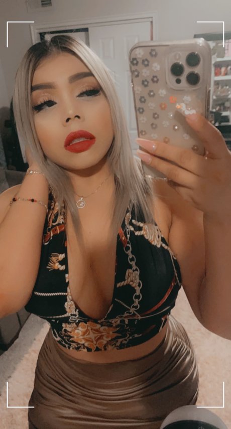 kenis Bermudez topless onlyfans