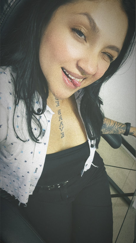 _oh a r_ is on onlyfans