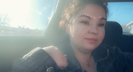 Elle Naomi onlyfans free