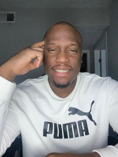 K1ngV1l onlyfans striptease