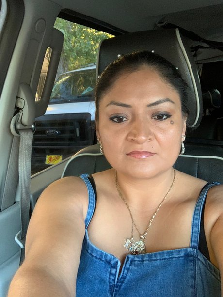 Areli 4u onlyfans free