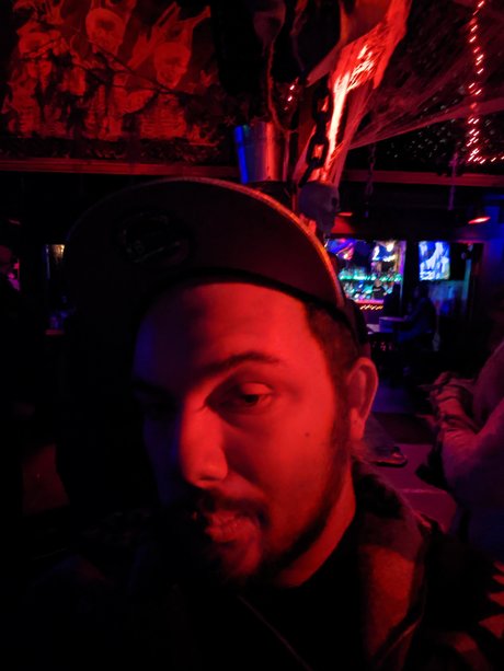 Dustin Monroe onlyfans posts