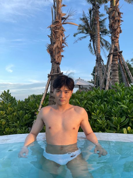 NaiMagazine BKK naked onlyfans pics