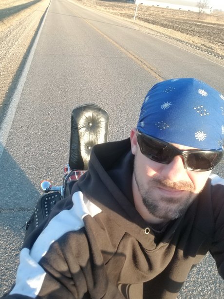 Lcarpenter03 xxx onlyfans