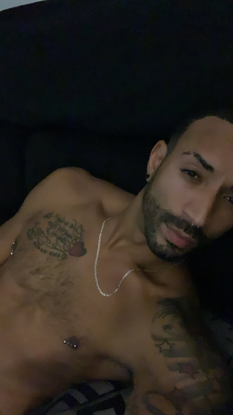 Luigi V onlyfans fuck