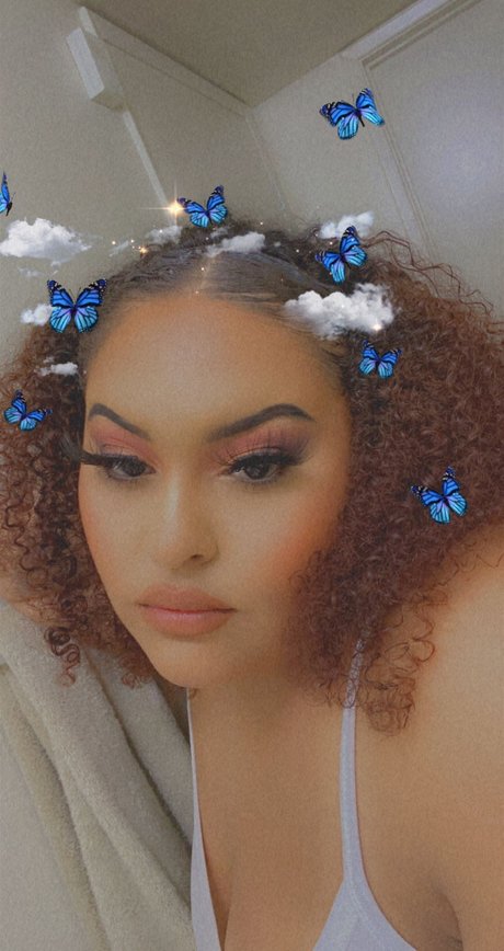 Ariaaaa leaked onlyfans content