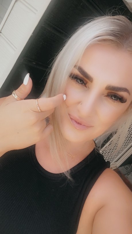 Ash baby onlyfans strip tease