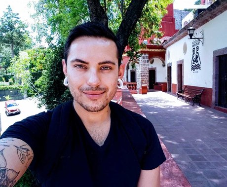 Lalo O onlyfans nsfw