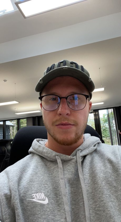 Jack Elms naked onlyfans leaks