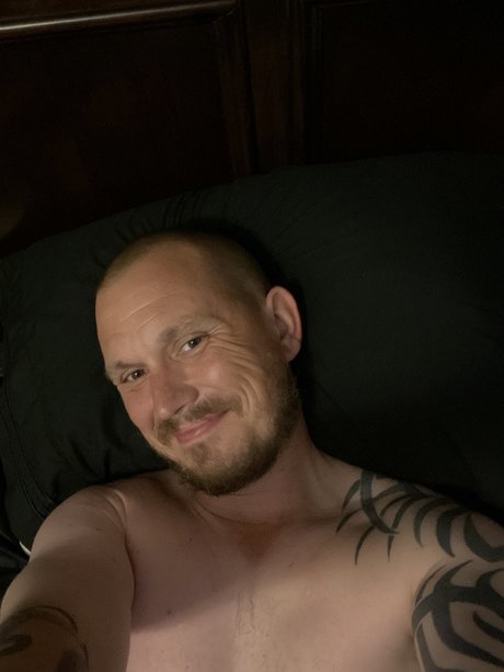 Tryce Smith naked onlyfans pics