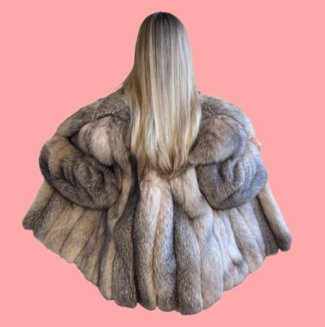 Fur Mommy onlyfans leajs