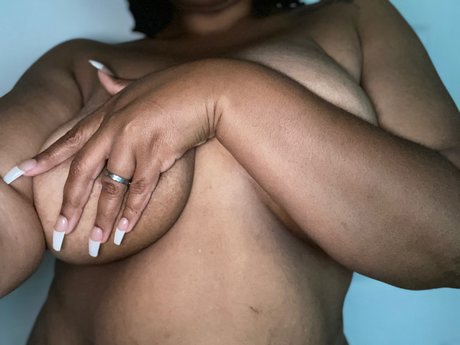 ThunduhCat leaked onlyfans photos