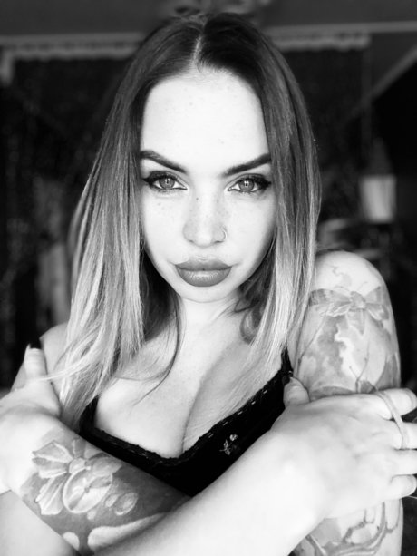 MagicTianna tits onlyfans