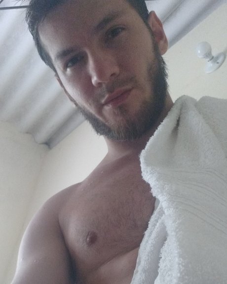 Juan Camilo onlyfans sextape