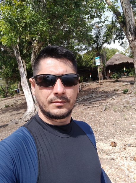 Alvaro Suarez onlyfans leak free