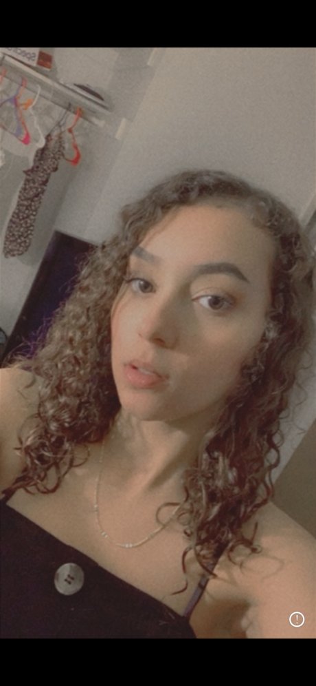 Goldenhoney onlyfans nude tits