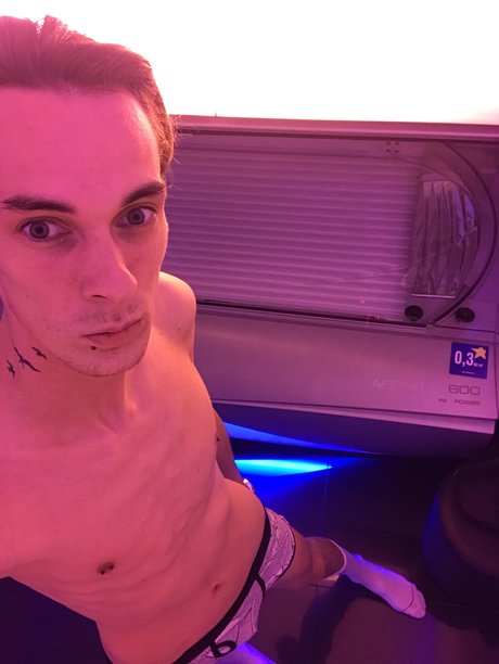 shockedmoisture onlyfans nude leak