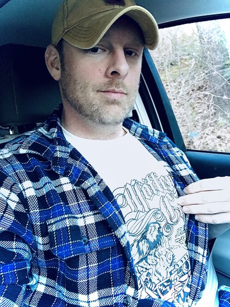 Matt Hollander onlyfans joi