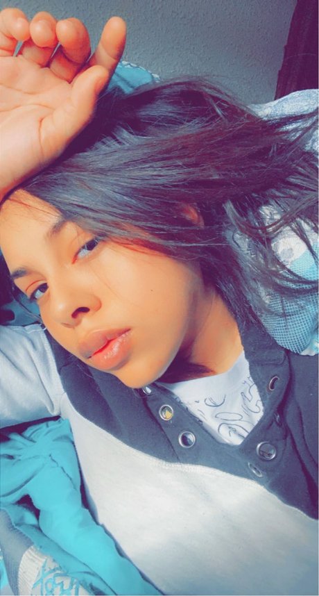 Tinaa Snow nude leaks onlyfans