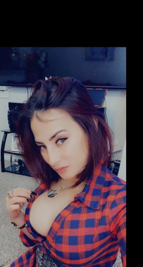 La Chikis onlyfans model images