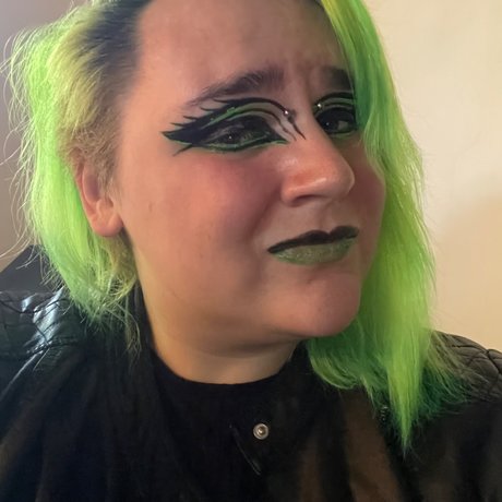 Gwyn Kay onlyfans leams