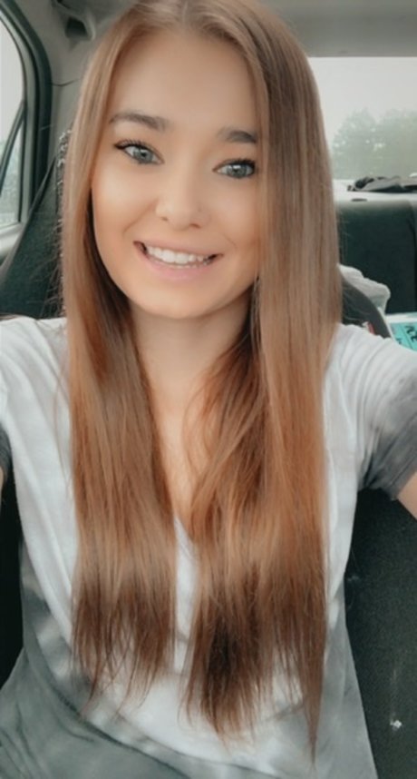 Riley Redding onlyfans nude