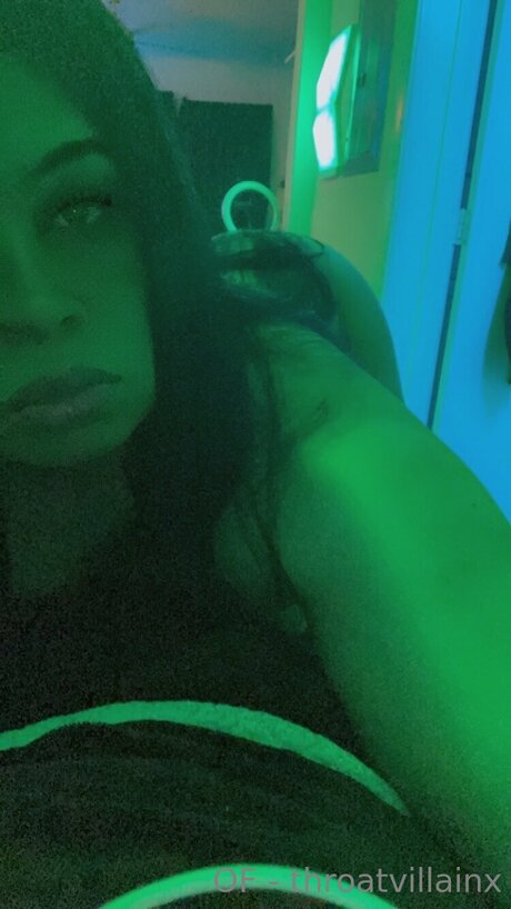 THROAT VILLAIN onlyfans leake