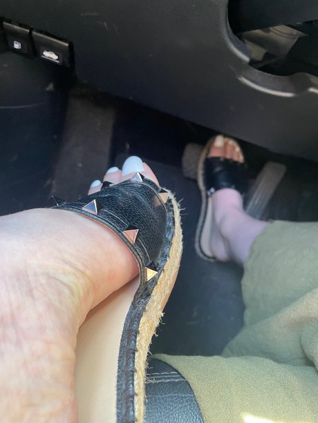 ToeRaeMe onlyfans leak