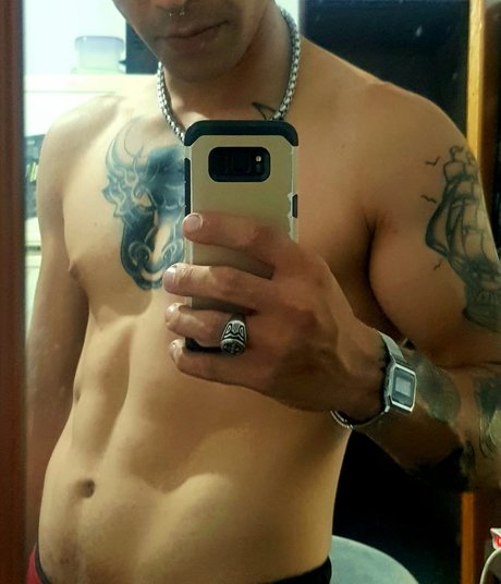 Raifel Molero only fans content