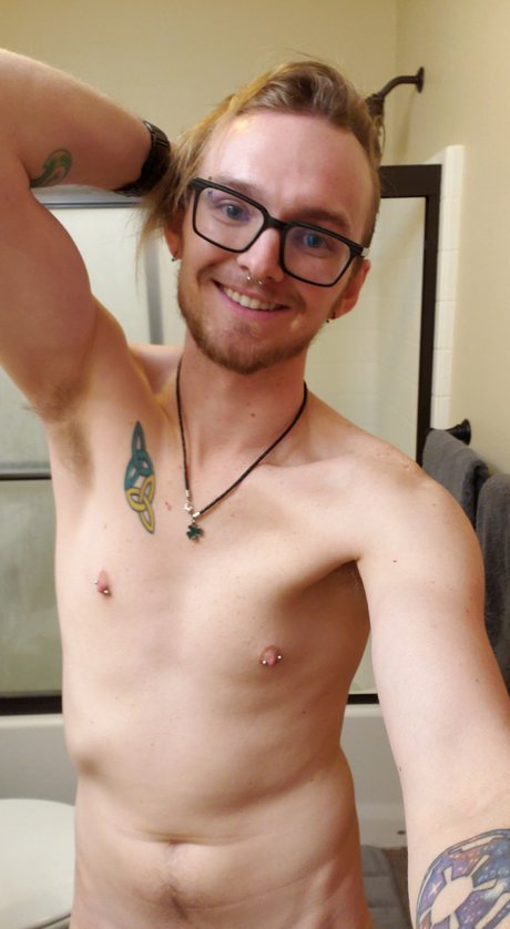 McLucky strip onlyfans