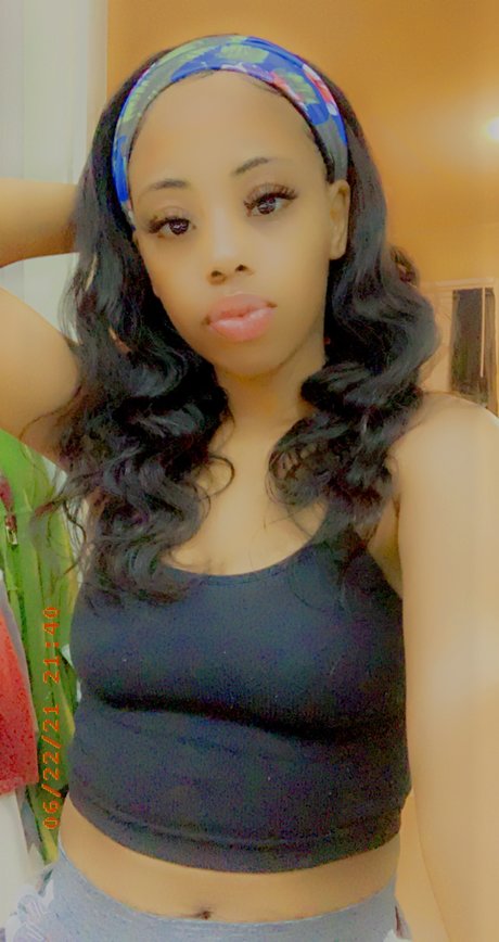 Teneshia Hayes only fans leaks