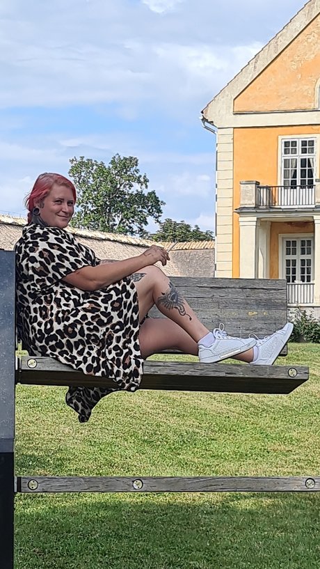 TattoedfreakVIP tits onlyfans