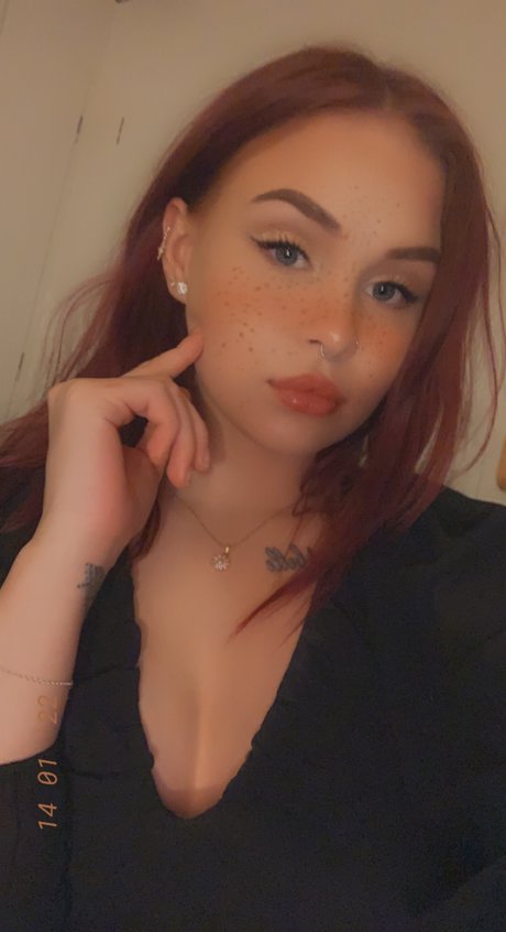 Ninni nude porn onlyfans