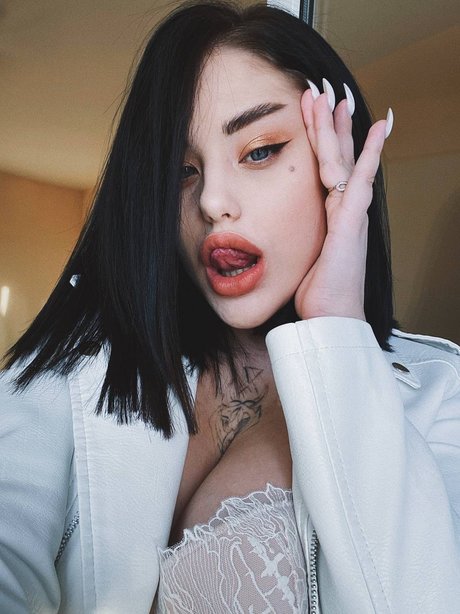 Trisha Star_ onlyfans free content