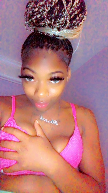 u2215104 free onlyfans