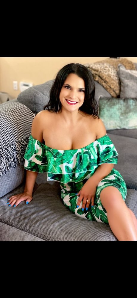 Mio Moore onlyfans leaks free