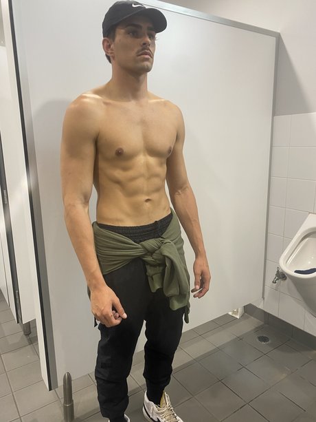 Matthew Quinn leaked onlyfans.