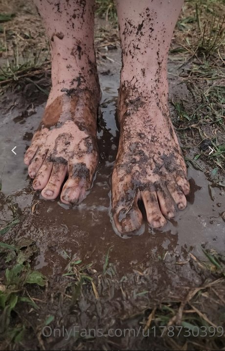 Barefoot Kenna onlyfans leak free