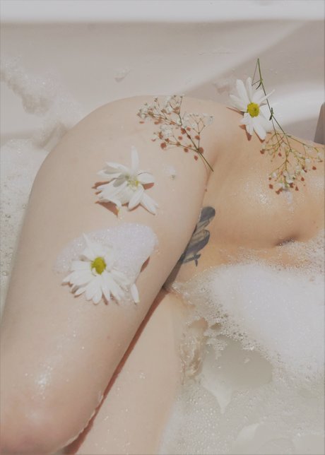 Angela Jazm n P rez onlyfans leak naked