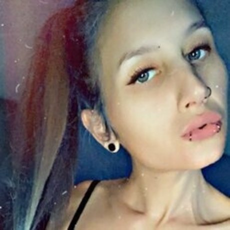 willow reign onlyfans posts