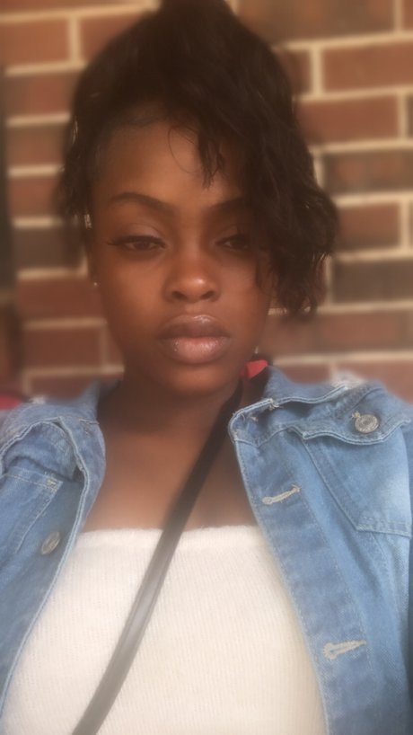 Prettybrownround onlyfans keak