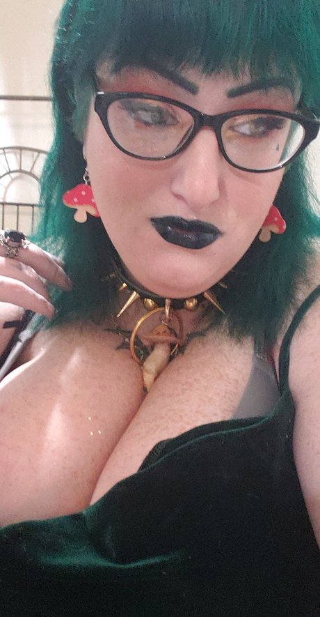 SuccuB1tch leaked onlyfans