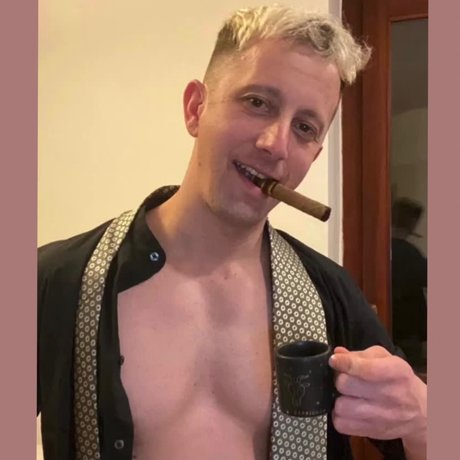 Tom Bacan free onlyfans