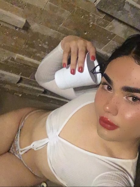 Regina Mondrag nude leaked onlyfans