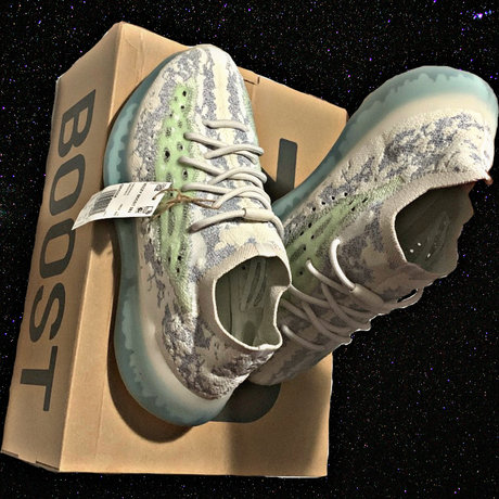 yvngze onlyfans model images