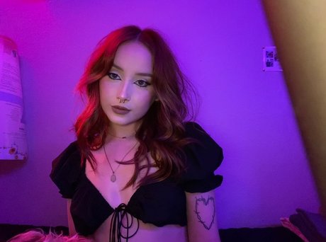 _kiki_ onlyfans uncensored