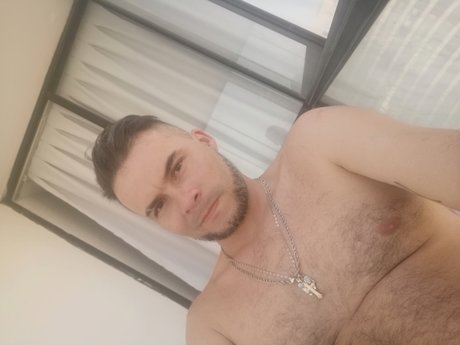 Andres Montiel free onlyfans